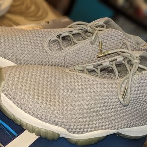 Jordan future shoes